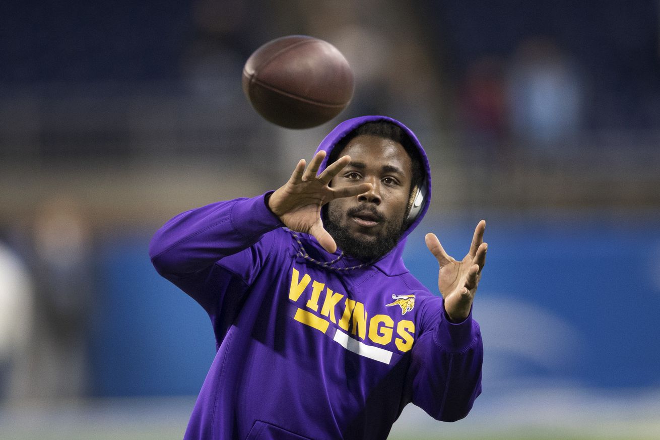 Minnesota Vikings running back Dalvin Cook (33) caught a pass during pregame warmups at Ford Field Sunday December 23, 2018 in Detroit, MI.] The Minnesota Vikings played the Detroit Lions at Ford Field . Jerry Holt ‚Ä¢ Jerry.holt@startribune.com