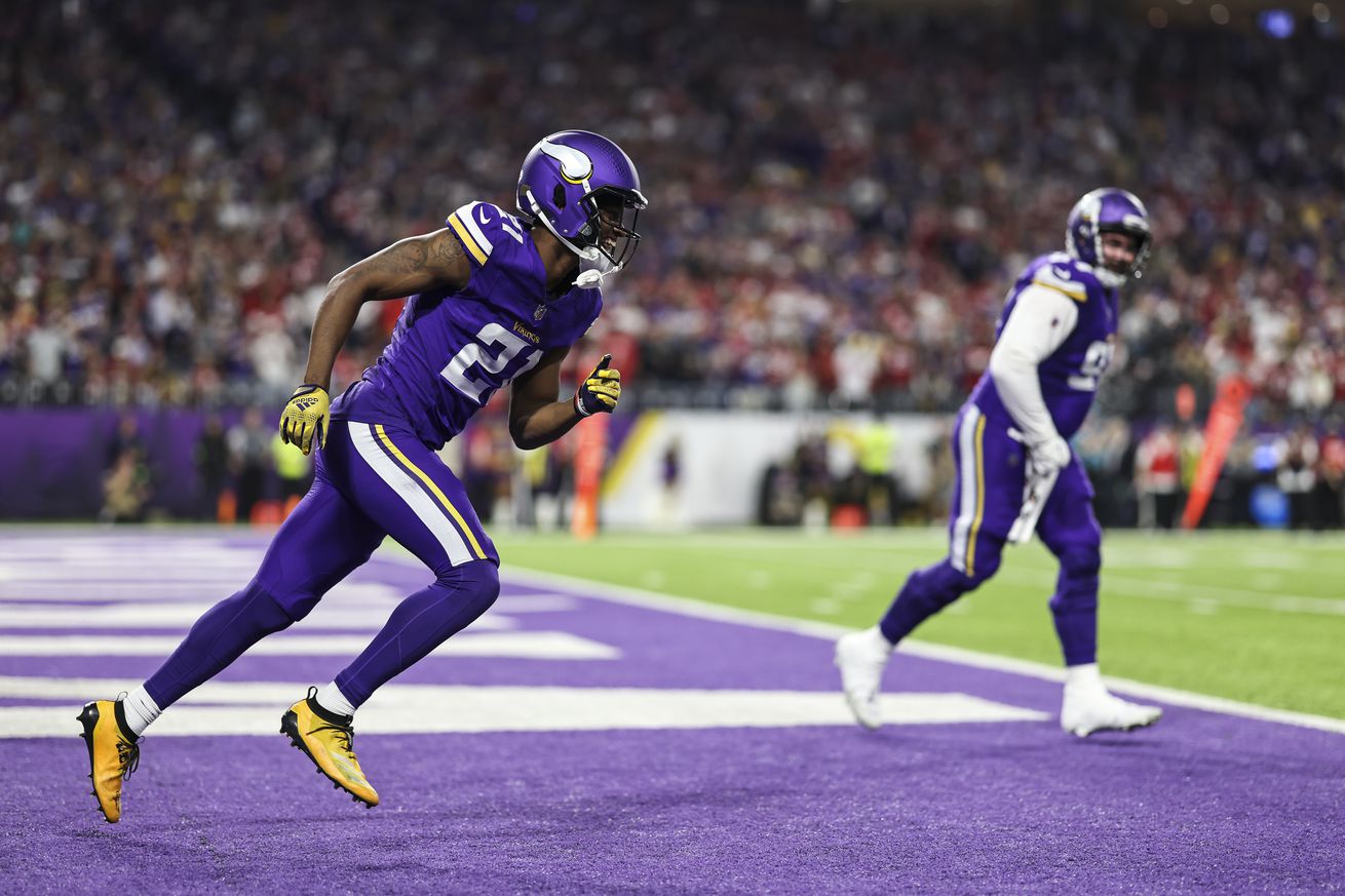 San Francisco 49ers v Minnesota Vikings