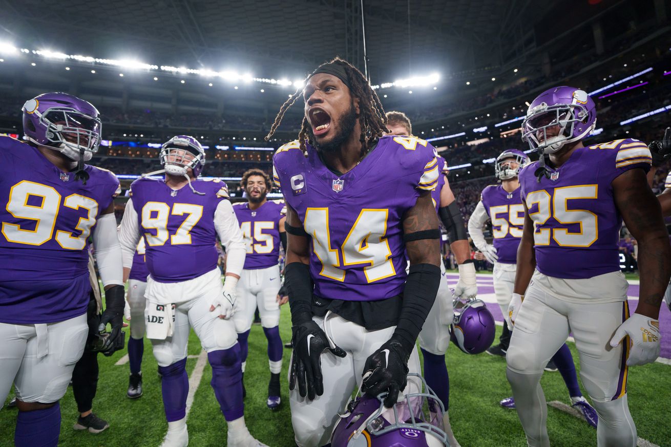 Chicago Bears v Minnesota Vikings