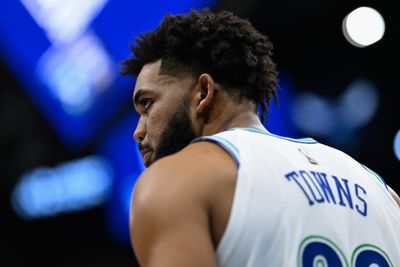 Minnesota Timberwolves v Charlotte Hornets
