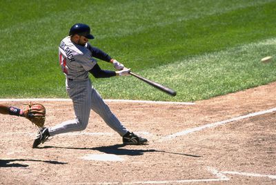 Minnesota Twins Chuck Knoblauch...