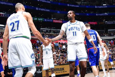 Minnesota Timberwolves v Los Angeles Clippers
