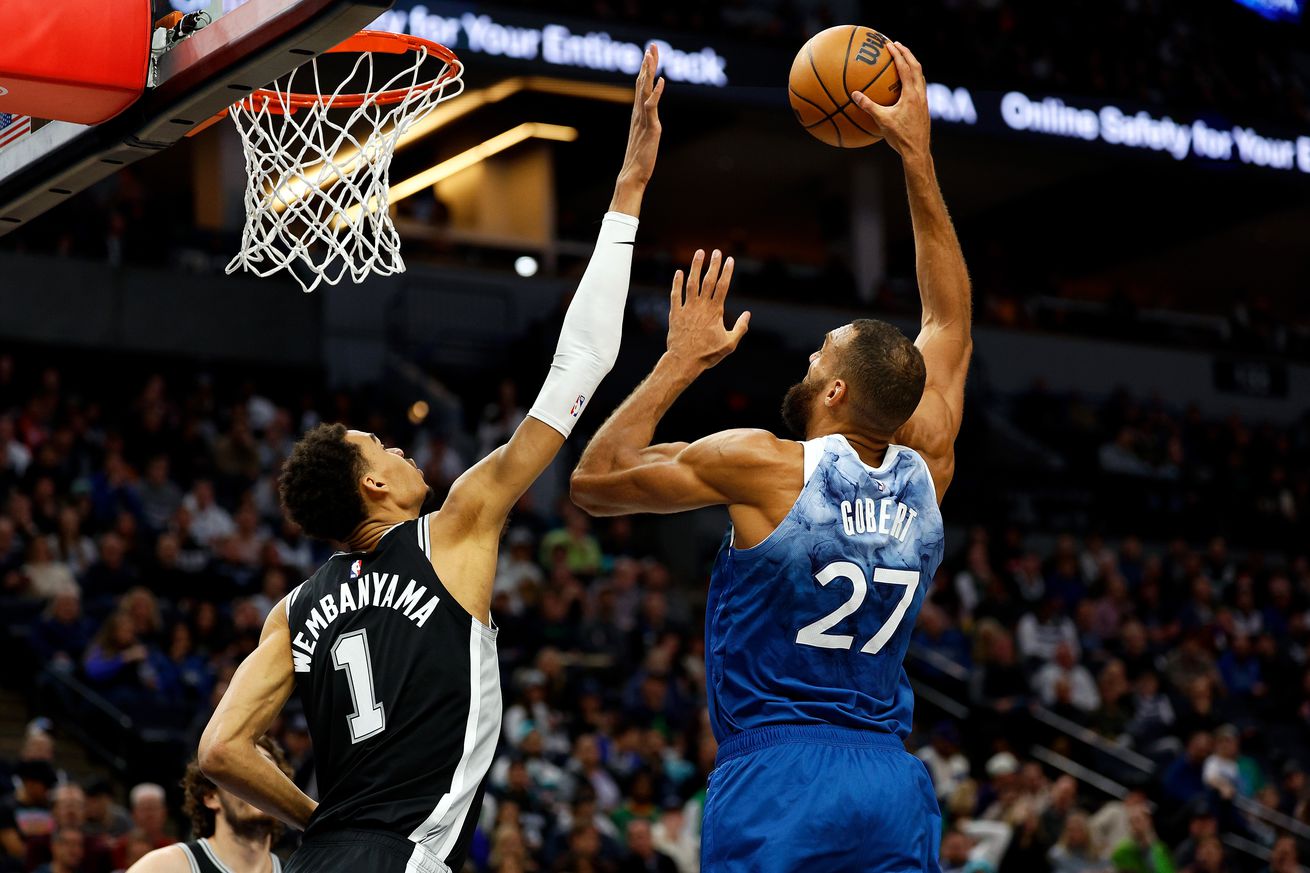 San Antonio Spurs v Minnesota Timberwolves