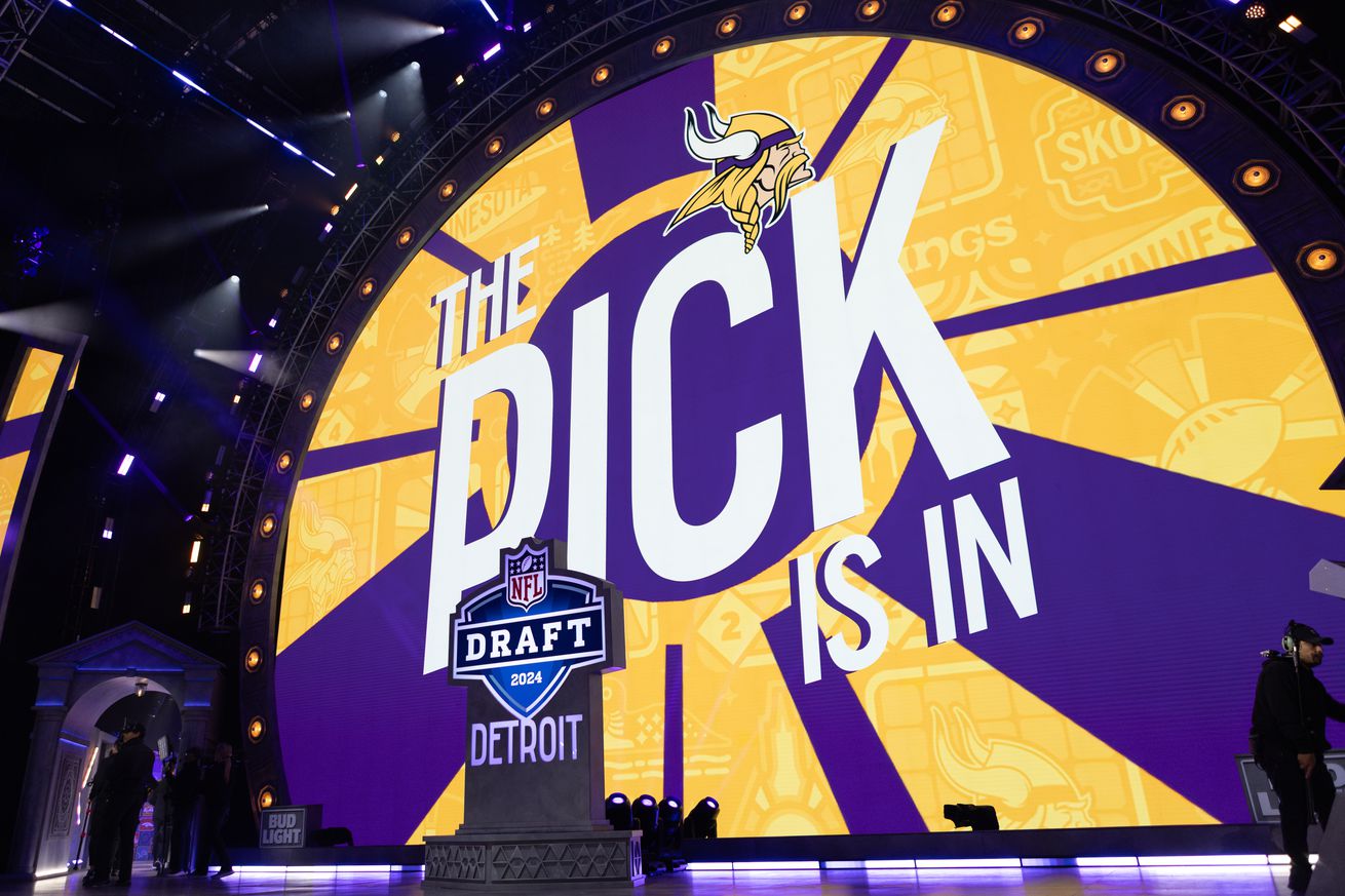NFL: APR 25 2024 Draft