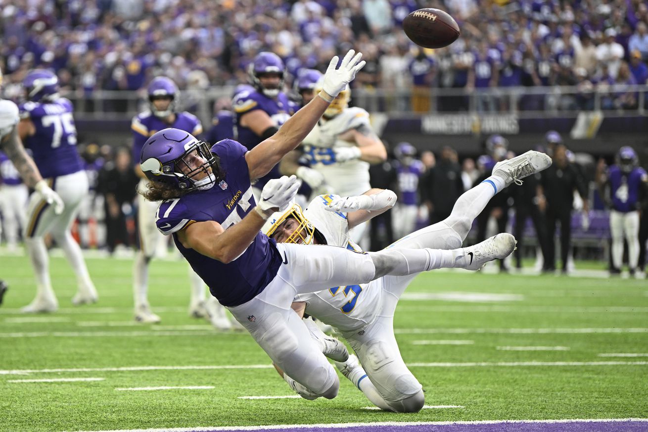Los Angeles Chargers v Minnesota Vikings
