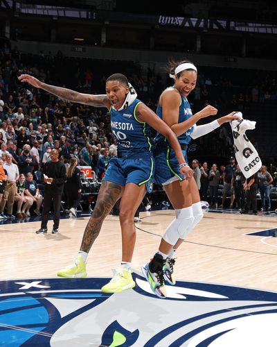 Chigaco Sky v Minnesota Lynx