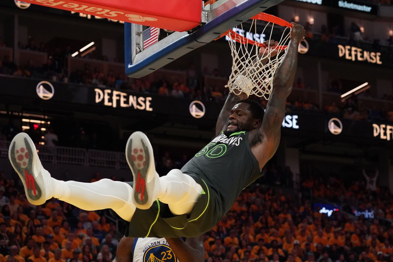 NBA: Playoffs-Minnesota Timberwolves at Golden State Warriors