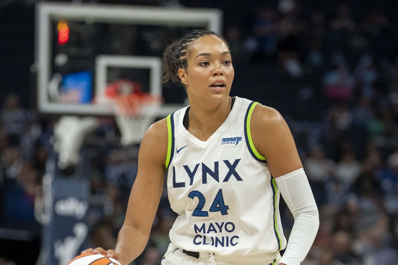 WNBA: Connecticut Sun at Minnesota Lynx