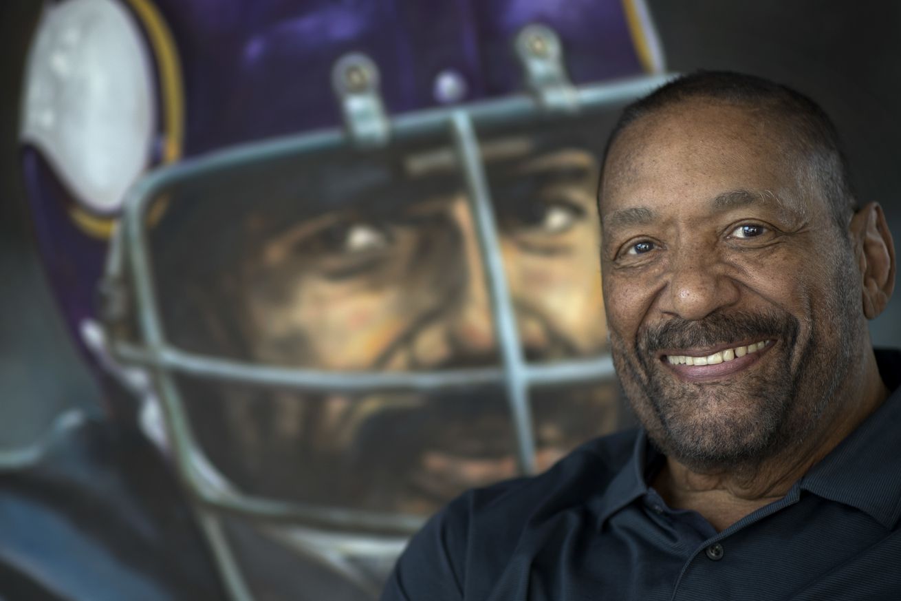 Former Minnesota Vikings defensive end Jim Marshall at his home Tuesday January 9, 2018 in St. Louis Park, MN. ] JERRY HOLT ‚Ä¢ jerry.holt@startribune.com
