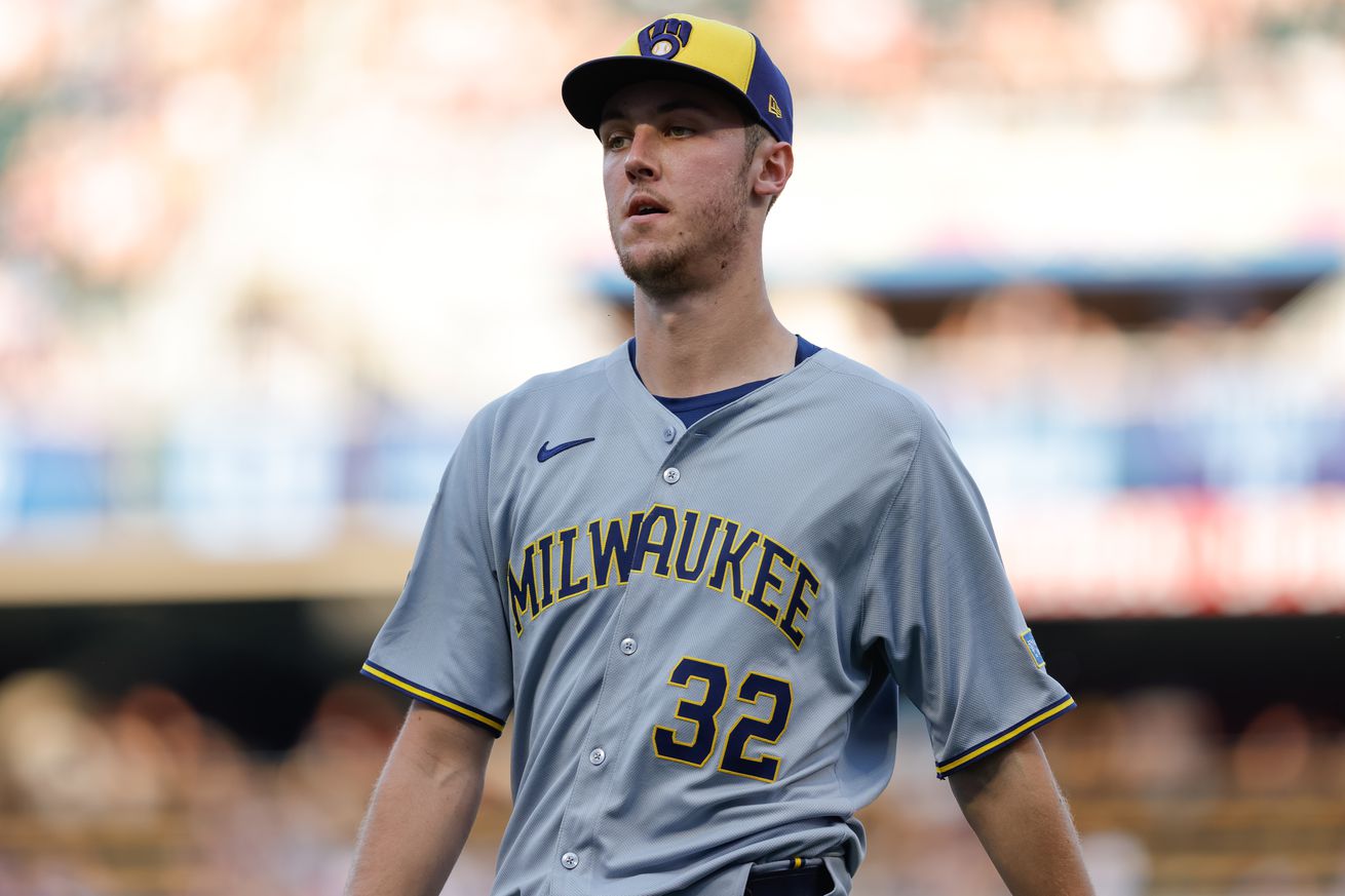 MLB: JUN 20 Brewers at Twins