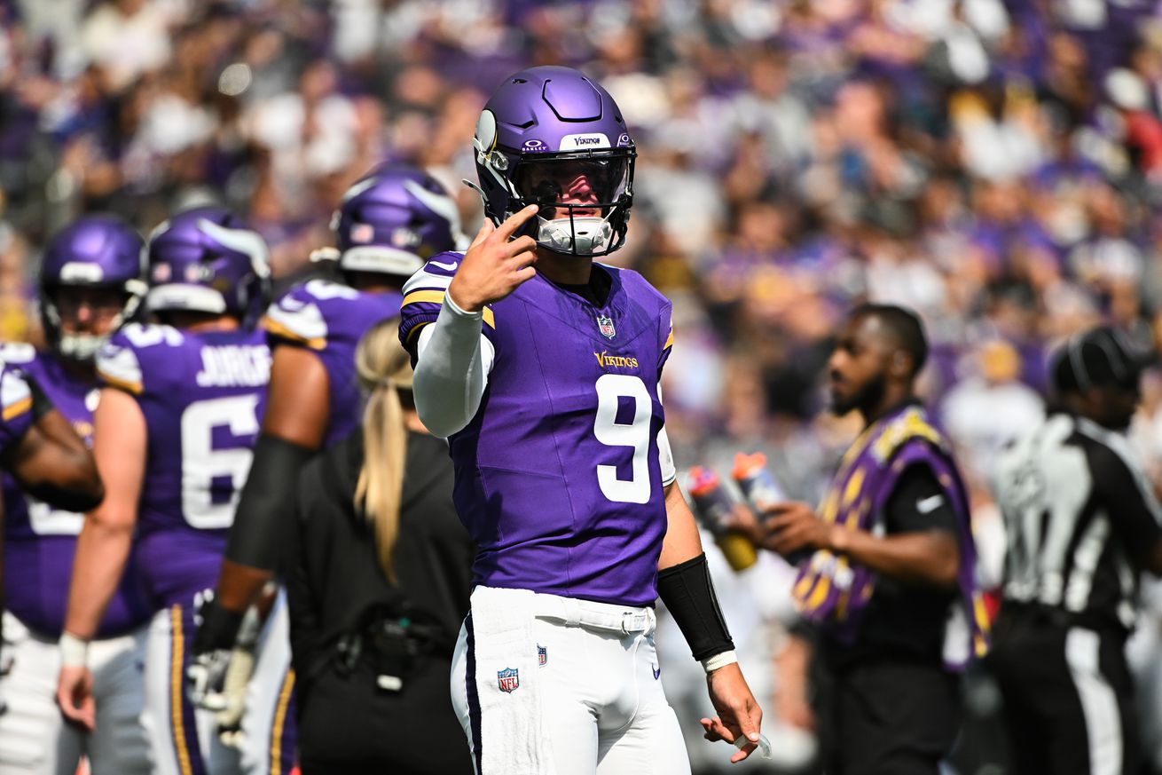 Las Vegas Raiders v Minnesota Vikings