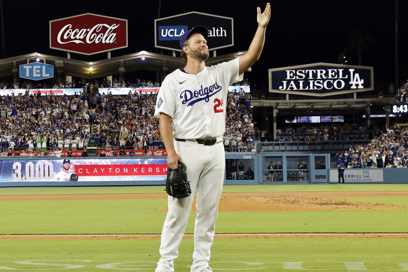 Chicago White Sox v Los Angeles Dodgers