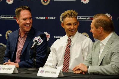 Cleveland Indians v Minnesota Twins - Game Two