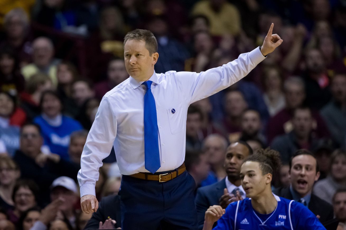 NCAA Basketball: Drake at Minnesota