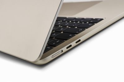 Apple MacBook Air 2024