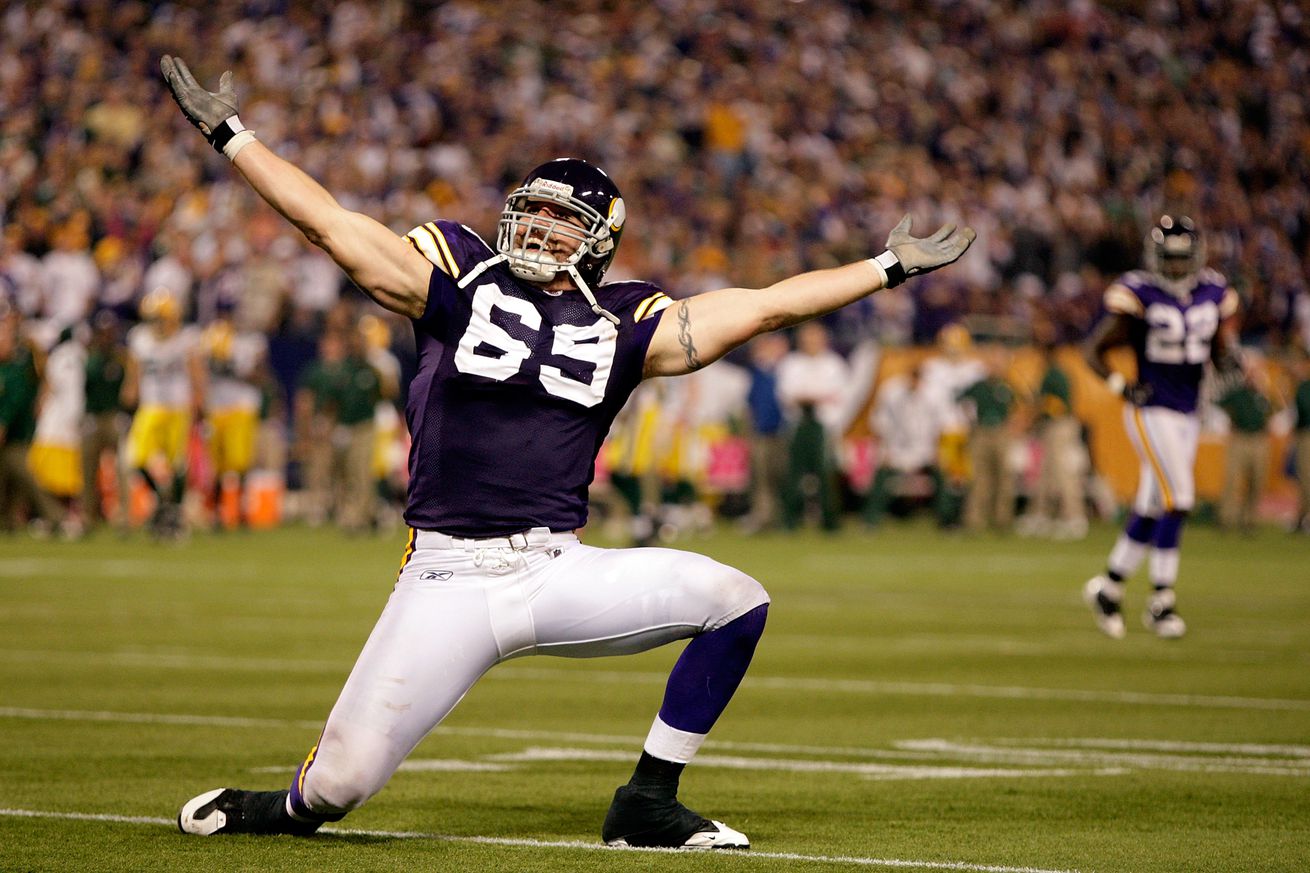 Green Bay Packers v Minnesota Vikings